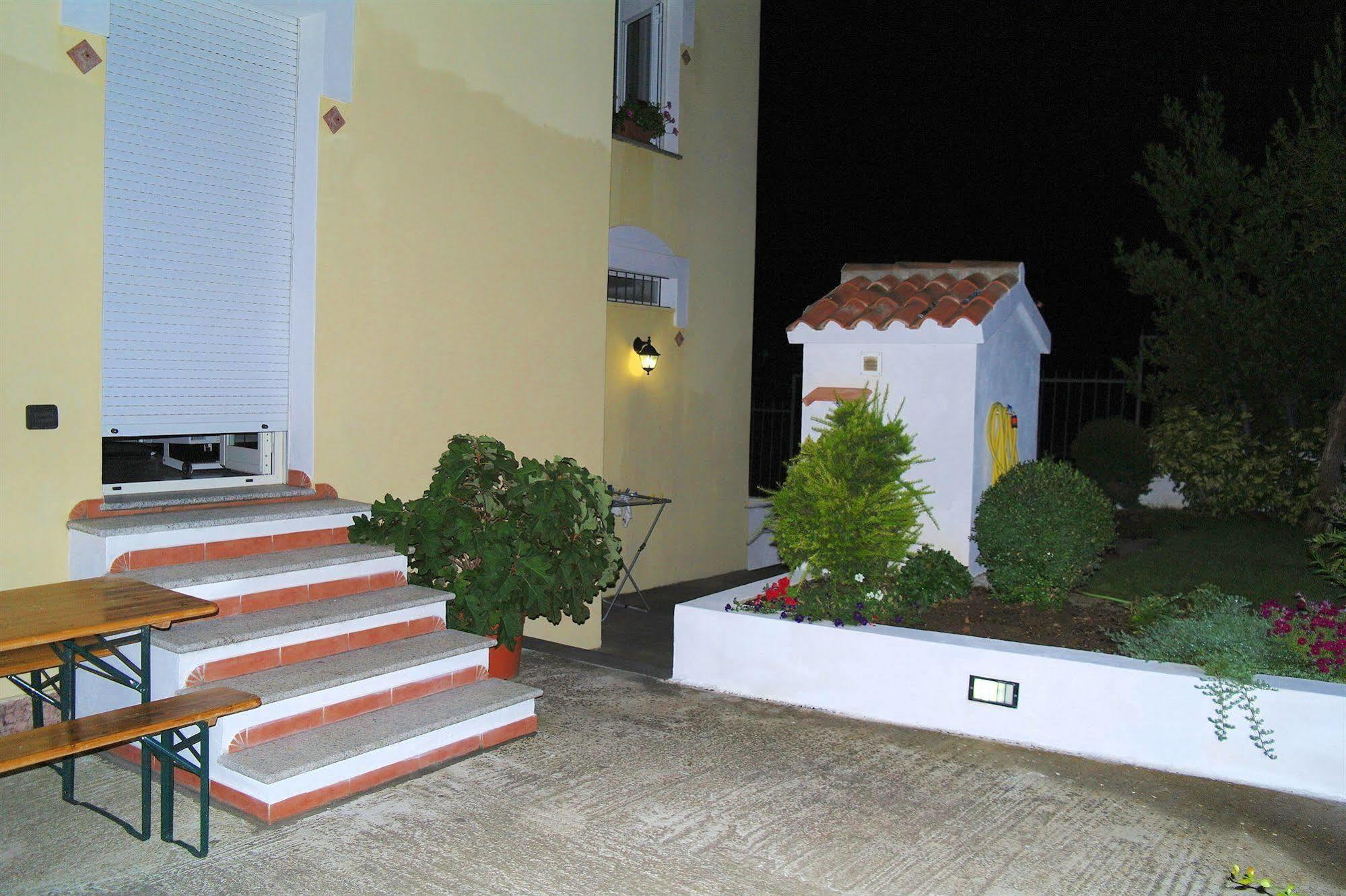 B&B Oliena Extérieur photo