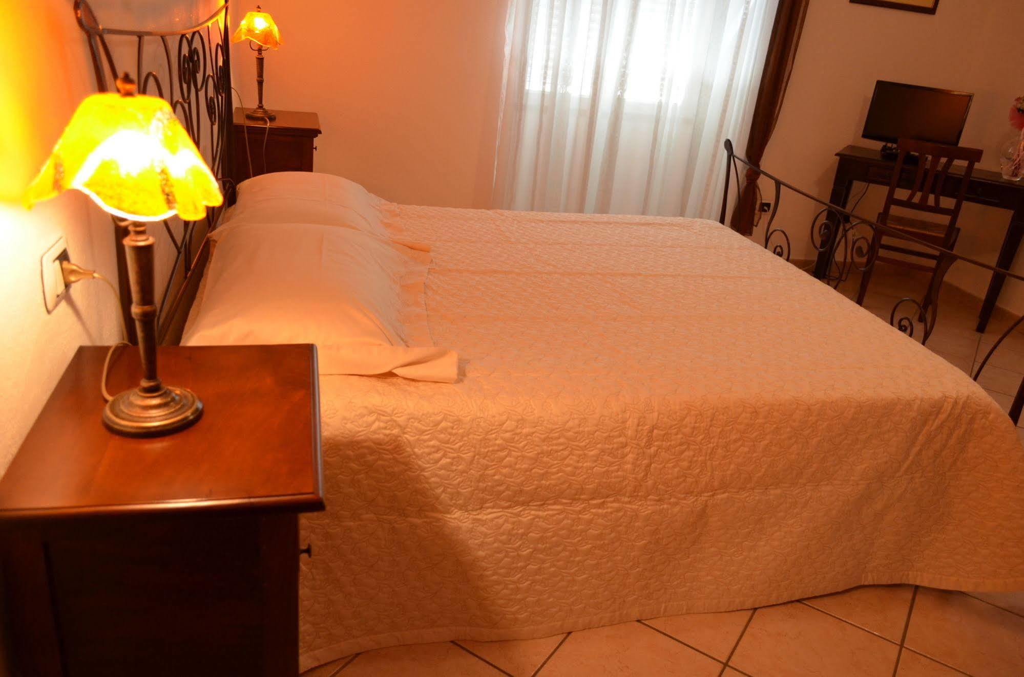 B&B Oliena Extérieur photo