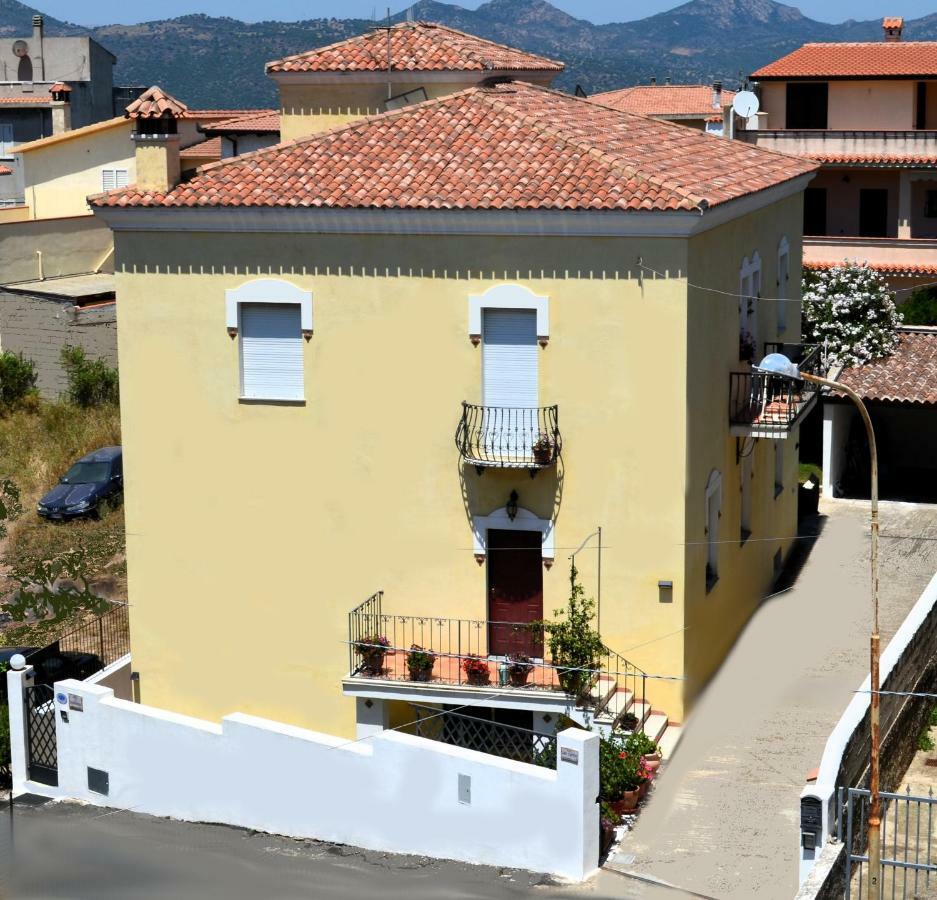 B&B Oliena Extérieur photo